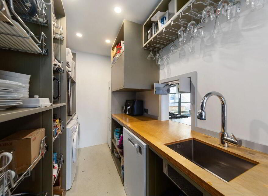 1 Arbutus Place, Portobello, D08R2X2