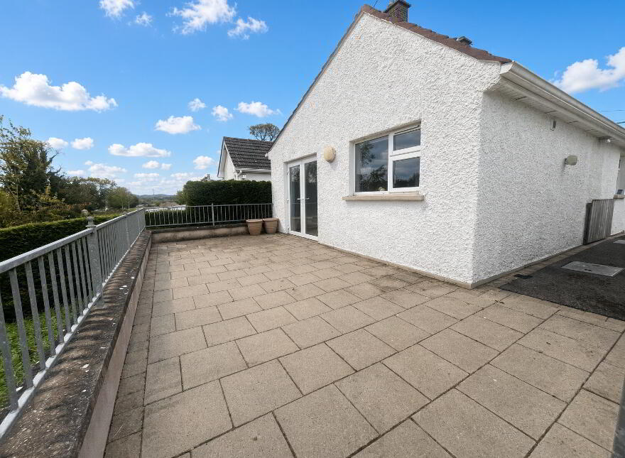 11 Thornton Villas, Bellanaleck, Enniskillen, BT92 2EA
