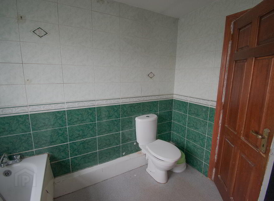 200 Queen Street, Ballymena, BT42 2BQ