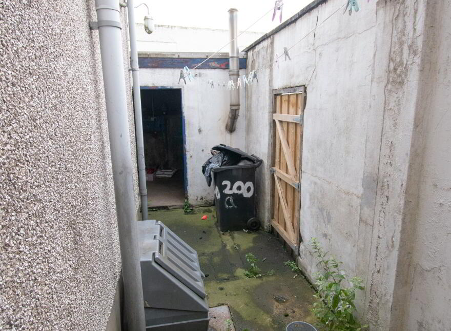 200 Queen Street, Ballymena, BT42 2BQ