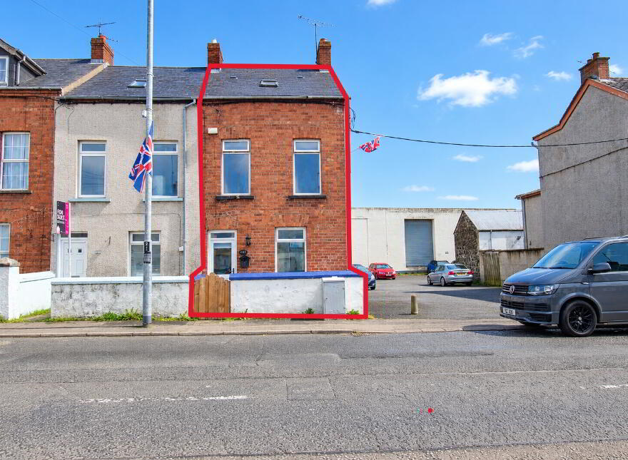 200 Queen Street, Ballymena, BT42 2BQ