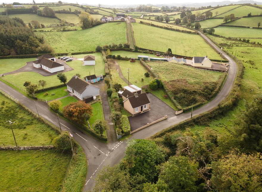 43 Glassdrumman Road, Ballynahinch, BT24 8UX
