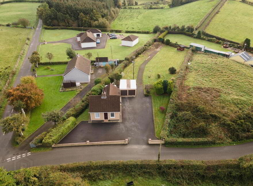 43 Glassdrumman Road, Ballynahinch, BT24 8UX