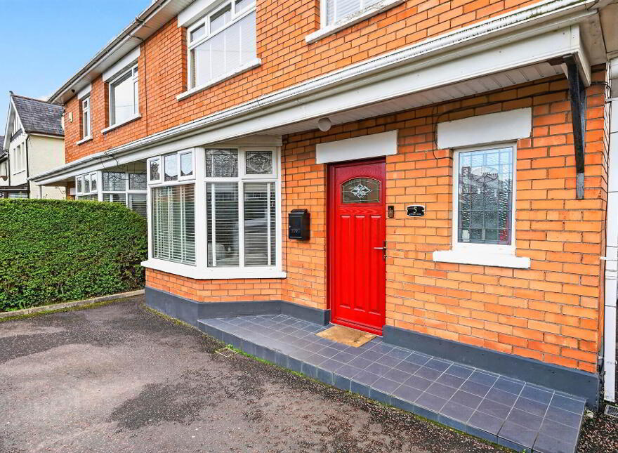 5 Upton Park, Upper Lisburn Road, Belfast, BT10 0LZ
