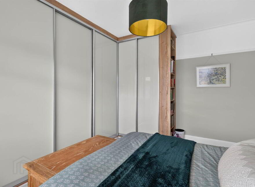 5 Upton Park, Upper Lisburn Road, Belfast, BT10 0LZ