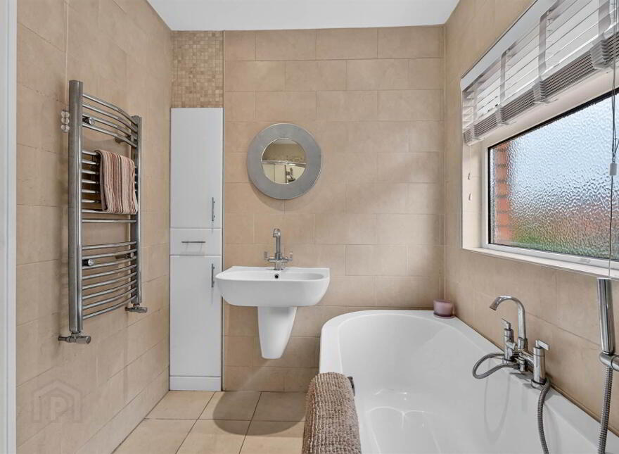5 Upton Park, Upper Lisburn Road, Belfast, BT10 0LZ