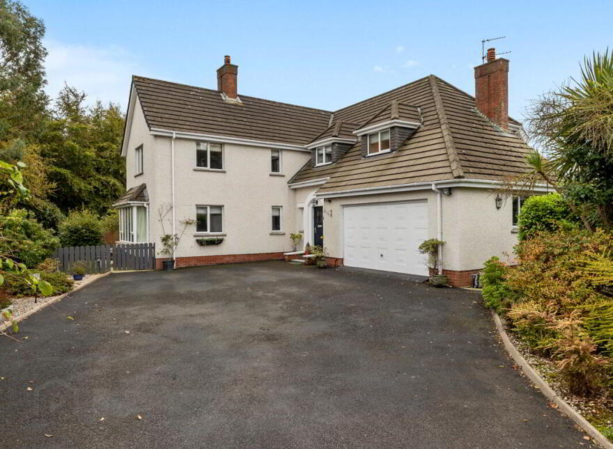 2 Lisbarnet Court, Comber, Newtownards, BT23 6AX