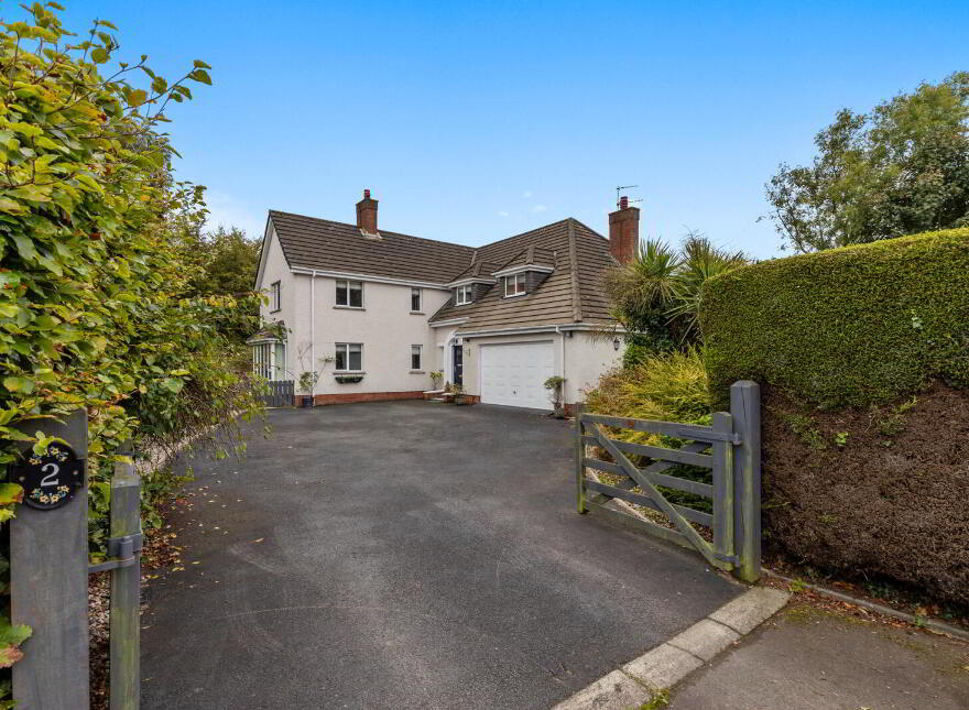 2 Lisbarnet Court, Comber, Newtownards, BT23 6AX