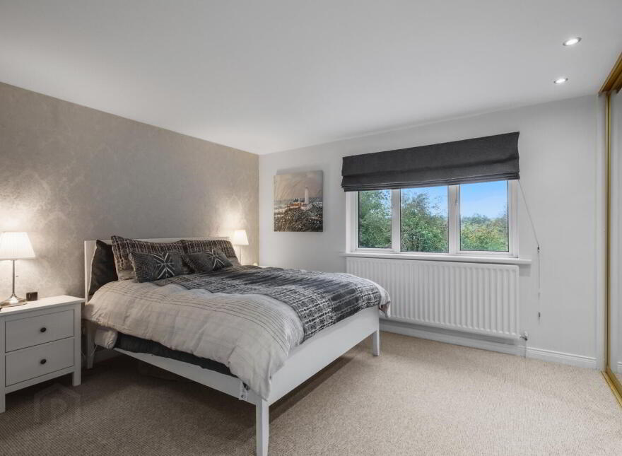 2 Lisbarnet Court, Comber, Newtownards, BT23 6AX