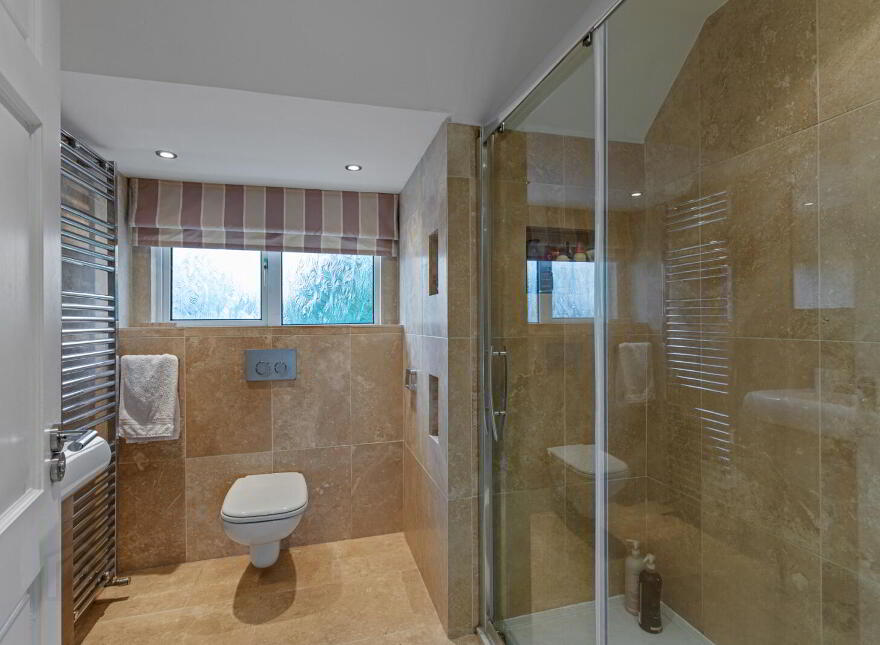 2 Lisbarnet Court, Comber, Newtownards, BT23 6AX