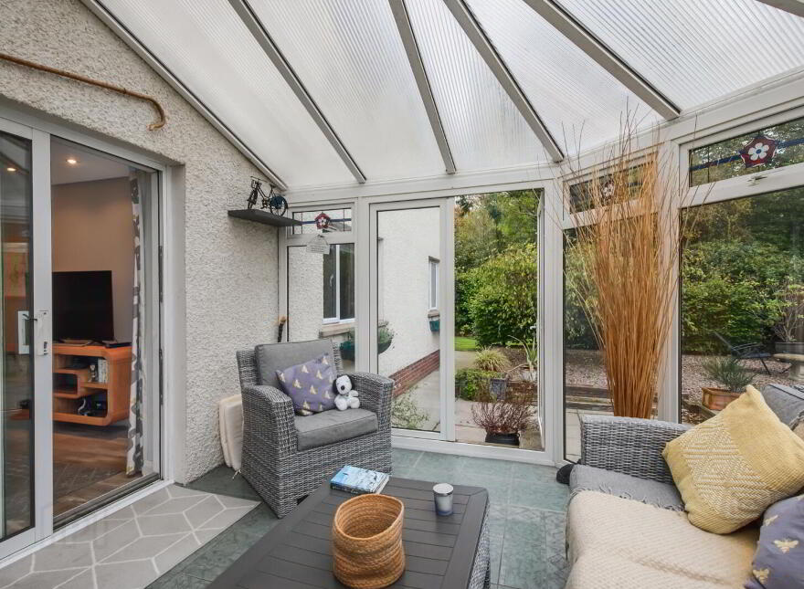 2 Lisbarnet Court, Comber, Newtownards, BT23 6AX