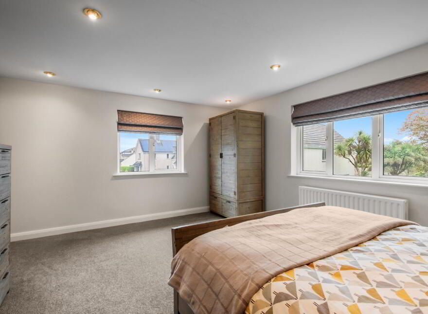 2 Lisbarnet Court, Comber, Newtownards, BT23 6AX