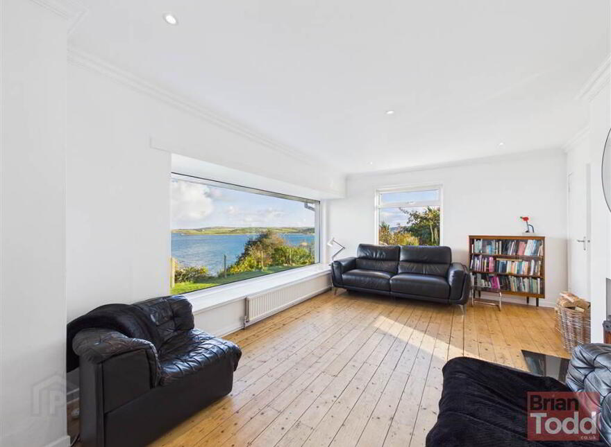 Wellington Avenue, Larne, BT40 1EH