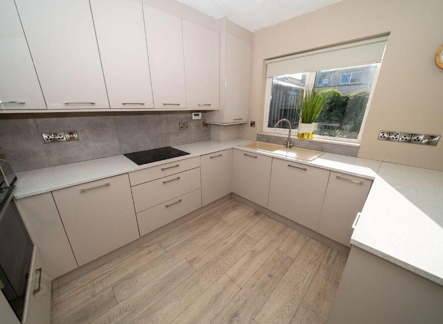7 Oak Drive, Classes Lake, Ballincollig, P31C890