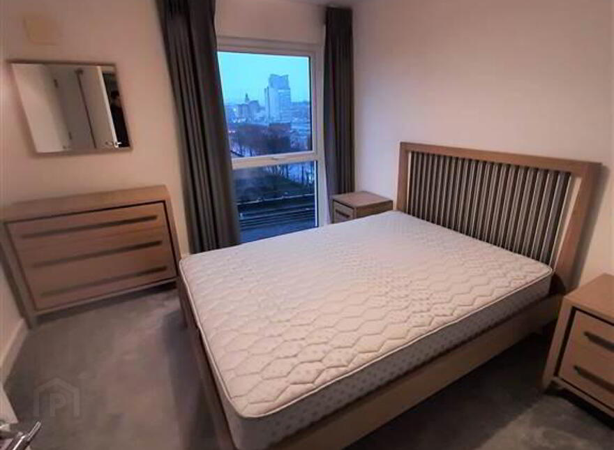 Apt 8 The Sandford Building, 21 Bridge End, Belfast, BT5 4AW