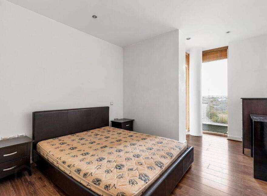 Apartment 13 Kirkpatrick House Spencer Dock, Dublin 1, D01PK53