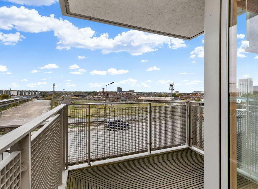 Apartment 13 Kirkpatrick House Spencer Dock, Dublin 1, D01PK53