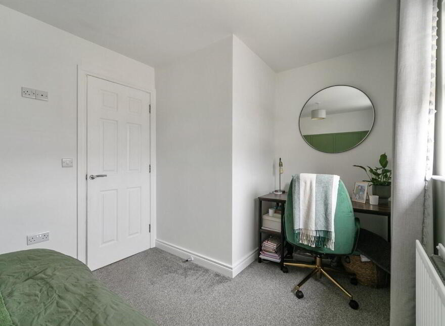 143 Coopers Mill Avenue, Dundonald, Belfast, BT16 1WR