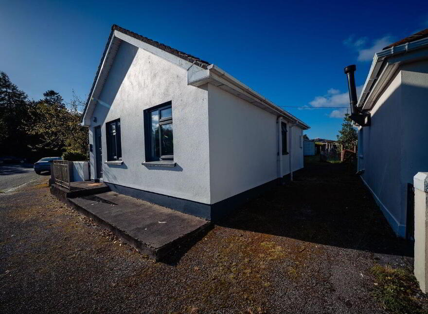 Cappanclare, Inchigeelagh, P12EK65