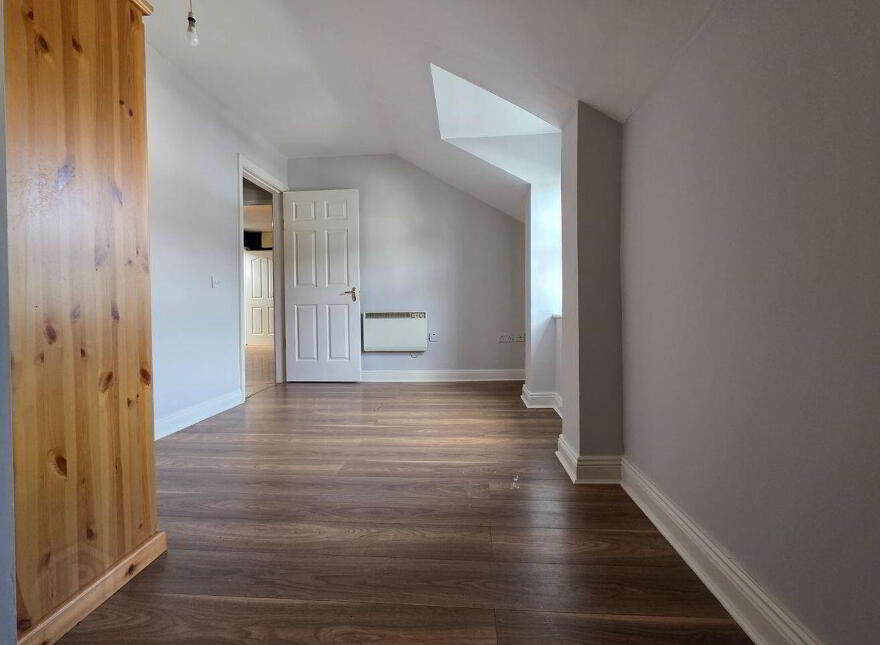 Apt 2, 3-4 Church Street, Castleisland, V92XH10