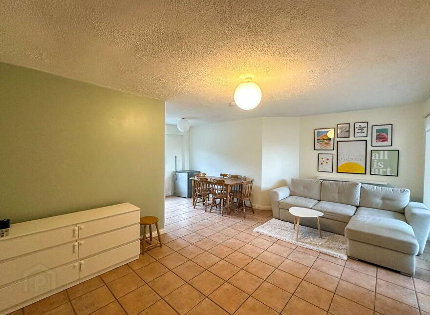 6 Arasain Na Mara, Grattan Road, Salthill, Salthill, H91PC03