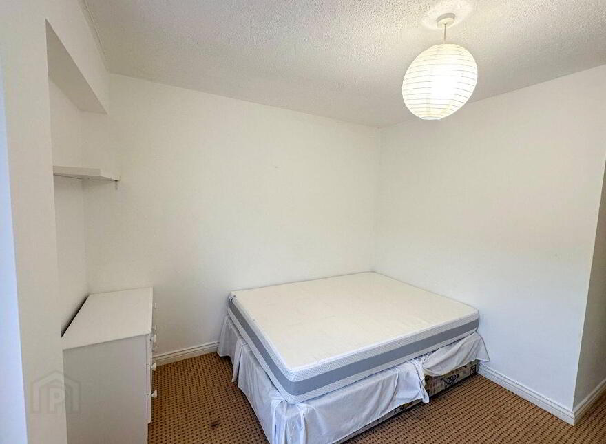 6 Arasain Na Mara, Grattan Road, Salthill, Salthill, H91PC03