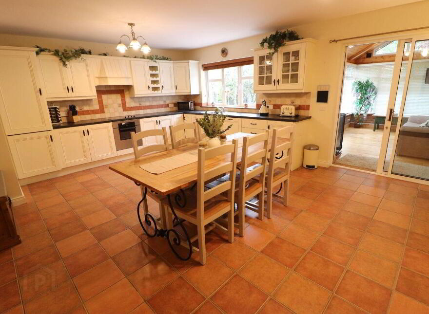 27 Kylemore, School House Road, Castletroy, V94HF8K