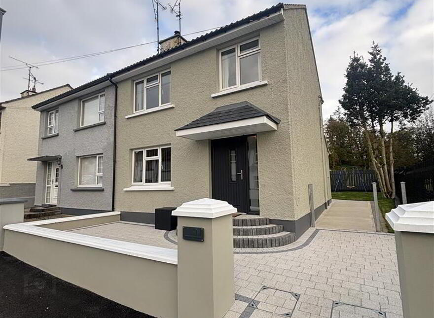 11 Altinure Cottages, Claudy, BT47 4DW