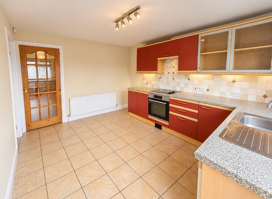 28 Scrabo Road, Newtownards, BT23 4NR