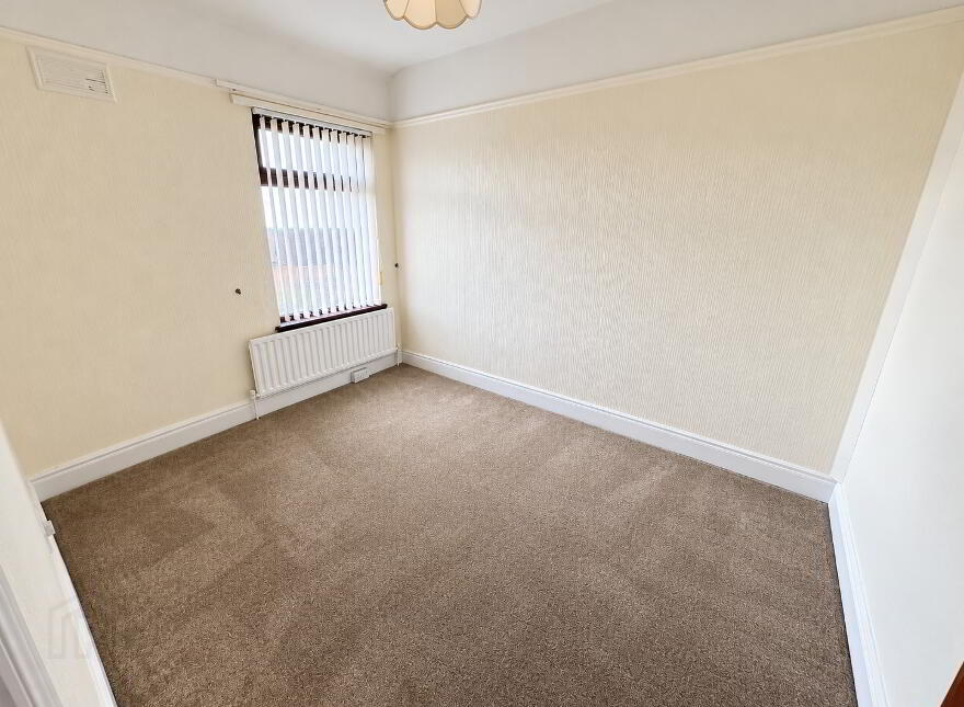 28 Scrabo Road, Newtownards, BT23 4NR