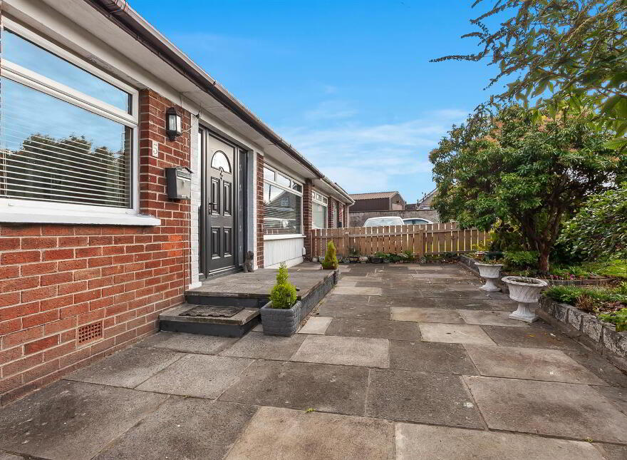 5 Derry Road, Newtownabbey, BT36 7UE