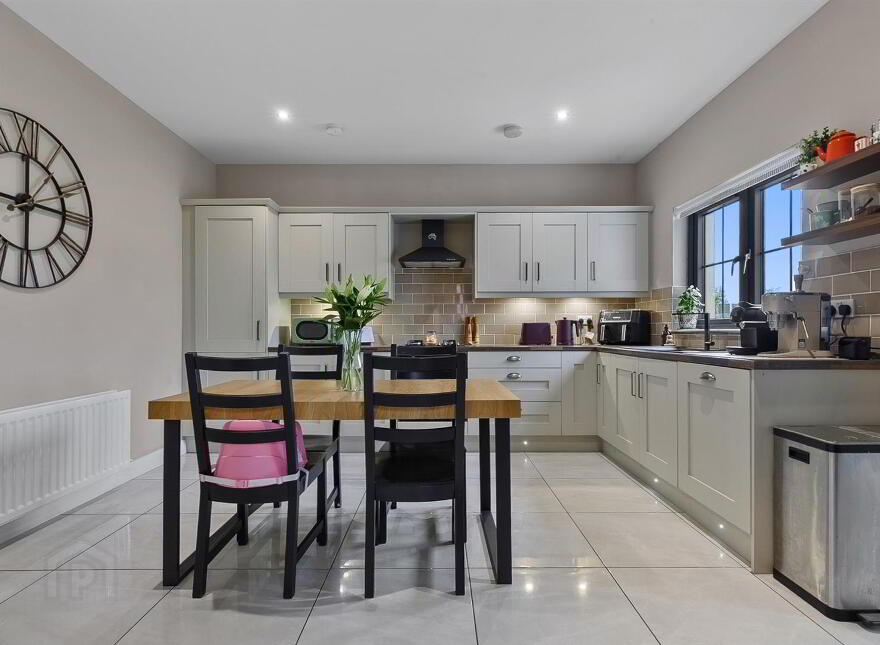 4 Hansons Hall Park, Ballyclare, BT39 9YG