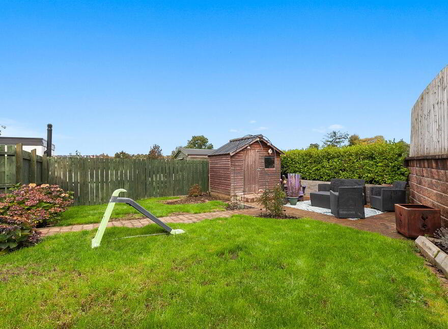 4 Hansons Hall Park, Ballyclare, BT39 9YG