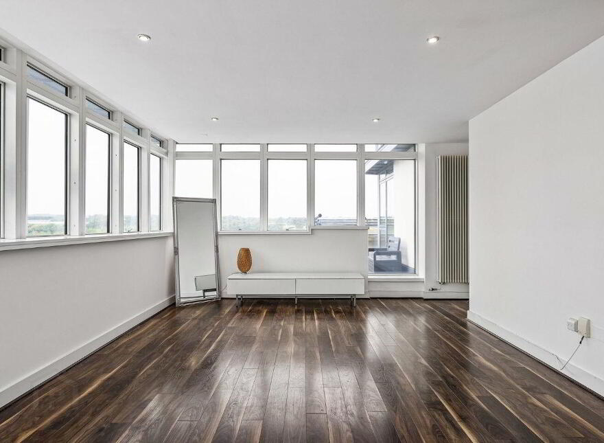 131 Kilmainham Square, Inchicore Road, Dublin 8, D08N762