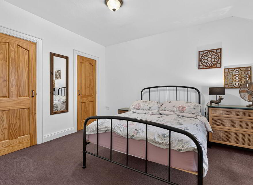 Marina House, 137a Shore Road, Ballyronan, Magherafelt, BT45 6JA