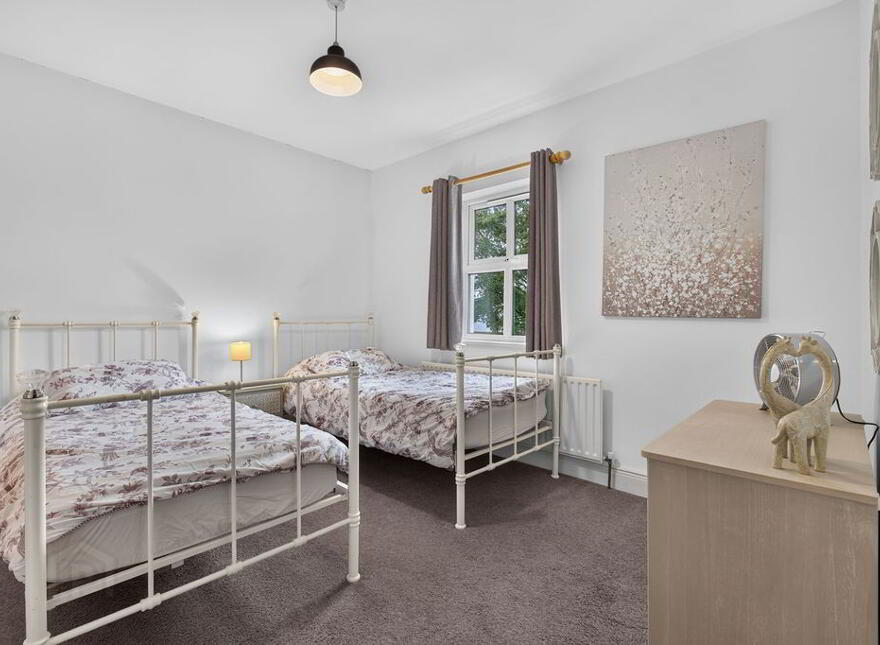 Marina House, 137a Shore Road, Ballyronan, Magherafelt, BT45 6JA