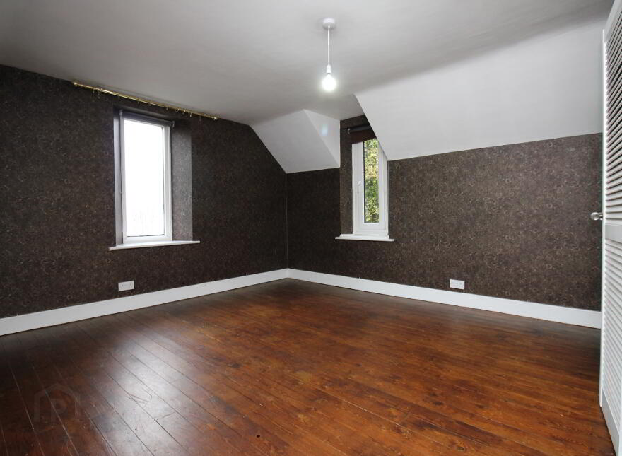 The Gate Lodge, 68 Moyallan Road, Portadown, BT63 5JY