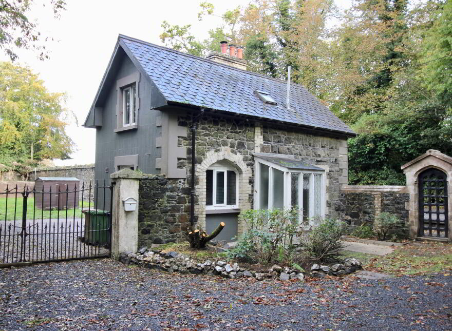 The Gate Lodge, 68 Moyallan Road, Portadown, BT63 5JY