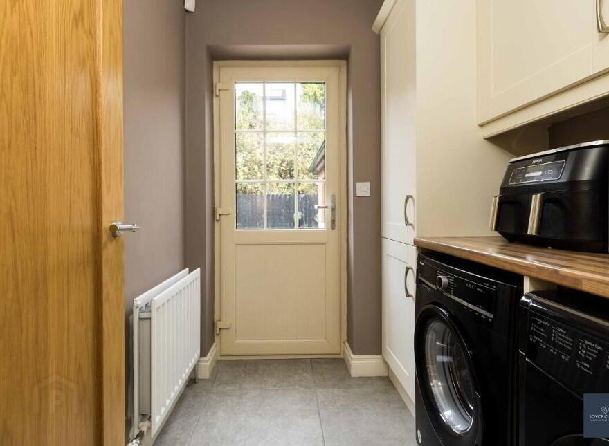 57 Mossvale Meadows, Dromore, BT25 1GF