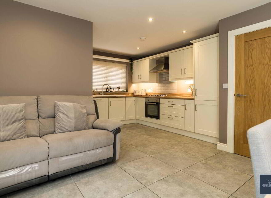 57 Mossvale Meadows, Dromore, BT25 1GF