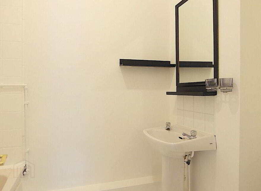 Apartment 10 Sarsfield House Arbour Hill, Arbour Hill, D07R2VE