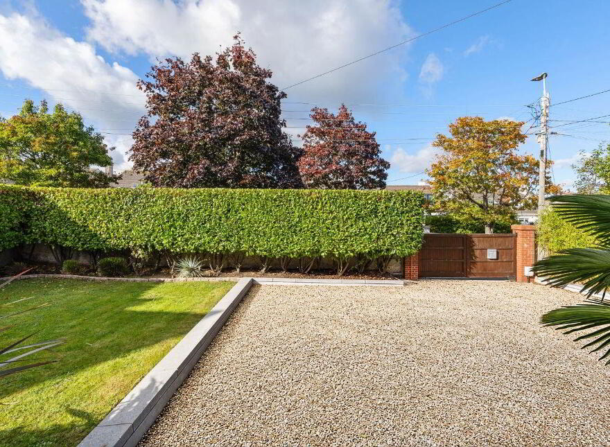 Castlerock, Newtownpark Avenue, Blackrock, Blackrock, A94T9V4