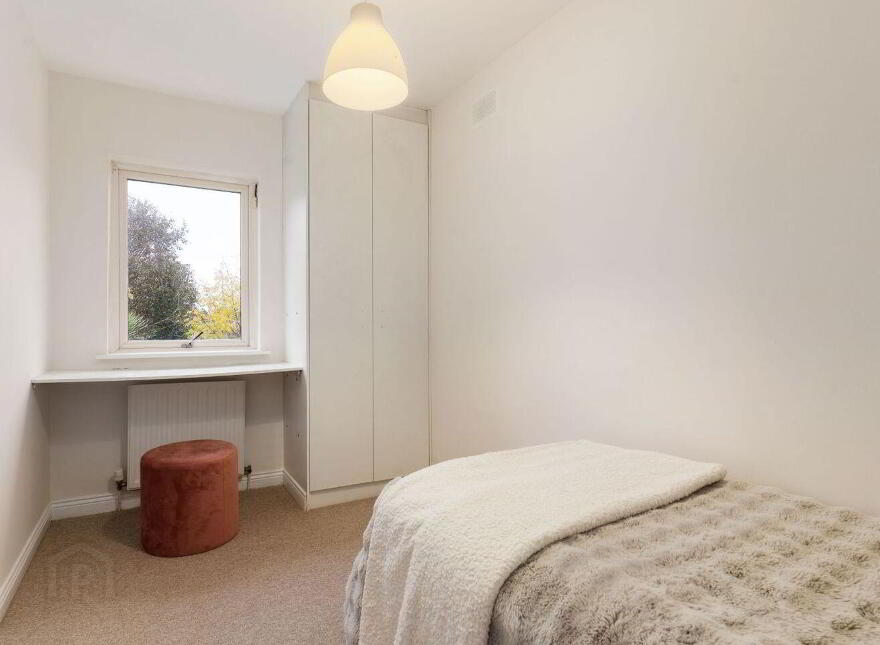 10 Glenbourne View, Leopardstown Valley, Leopardstown, Dublin 18, D18V8X4