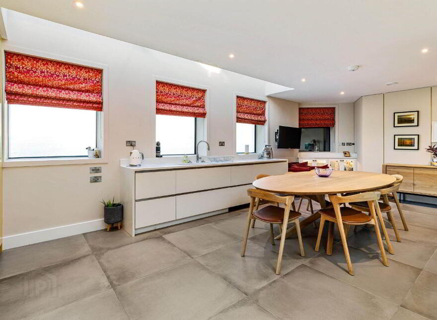 Tigín, 34 Quay Street, Skerries, K34YX59