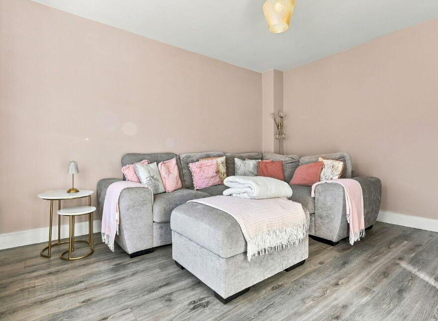 5 The Mews, Ravens Mill, Rowlestown, Rolestown, K67H7W0