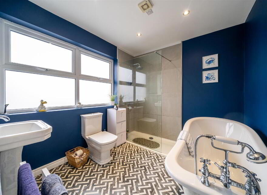 177 Donaghadee Road, Bangor, BT20 4RY