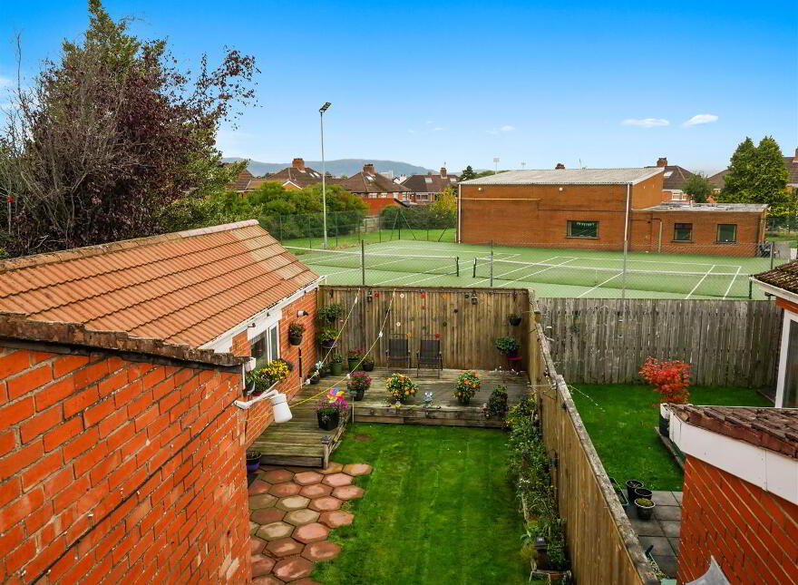 51 Wynchurch Park, Rosetta, Belfast, BT6 0JL