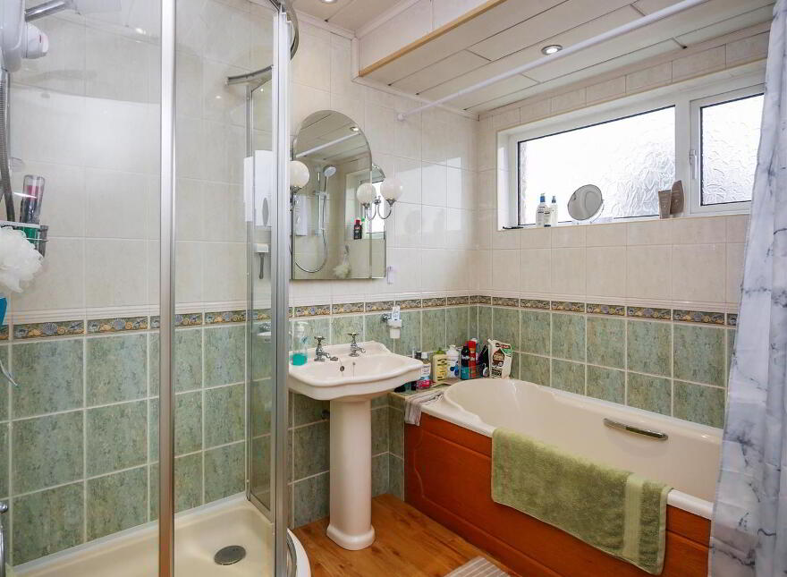 51 Wynchurch Park, Rosetta, Belfast, BT6 0JL