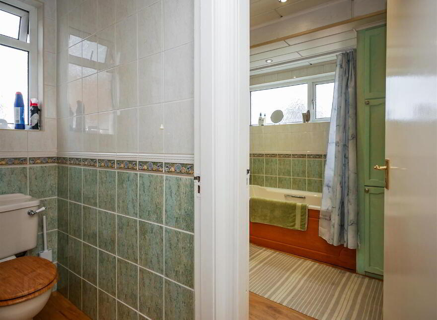 51 Wynchurch Park, Rosetta, Belfast, BT6 0JL