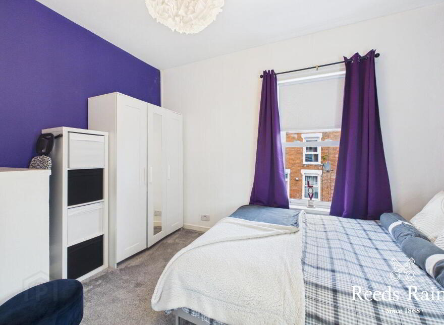 10 Oakley Street, Belfast, BT14 8BL